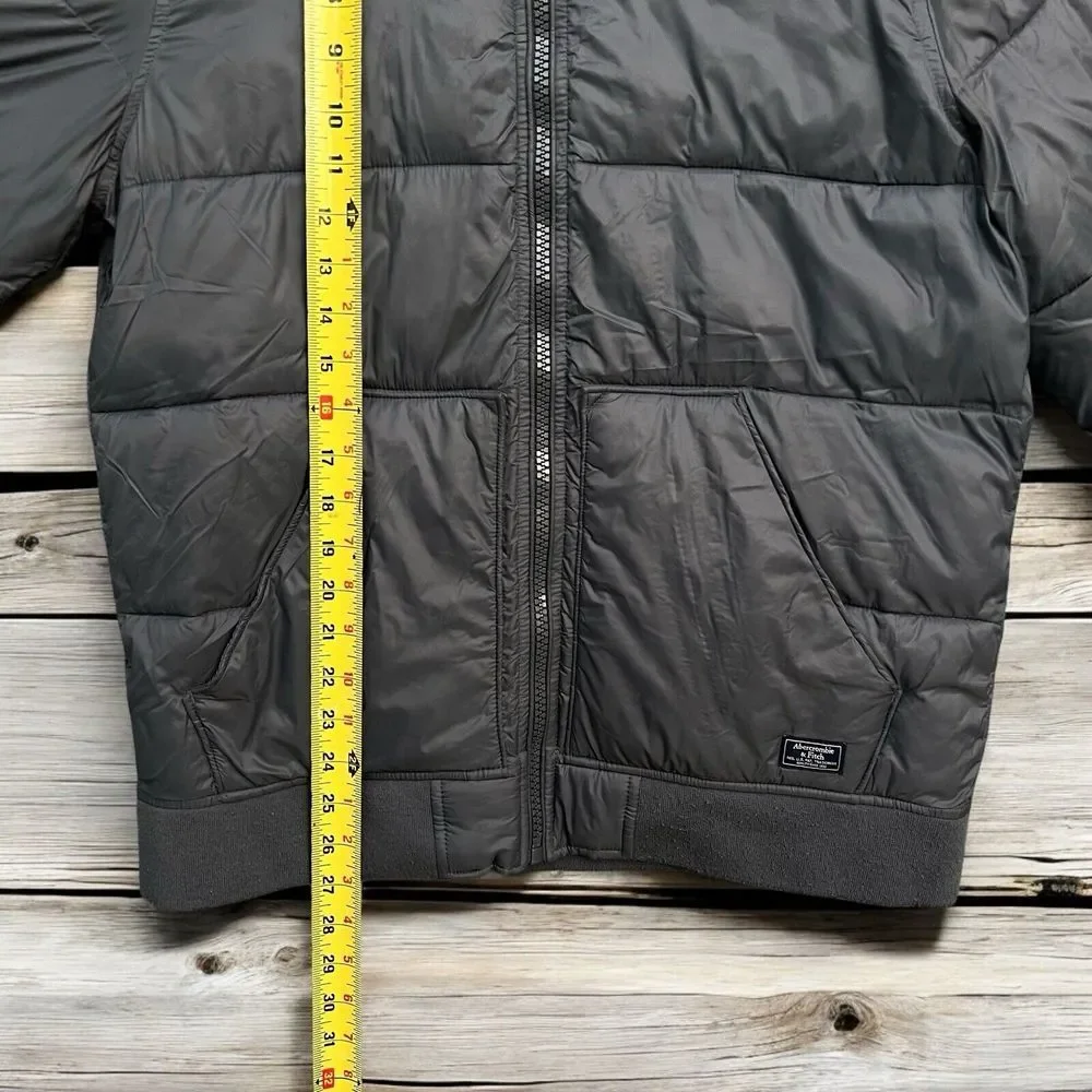 Abercrombie & Fitch Gray Puffer Jacket‎ Men's Size S